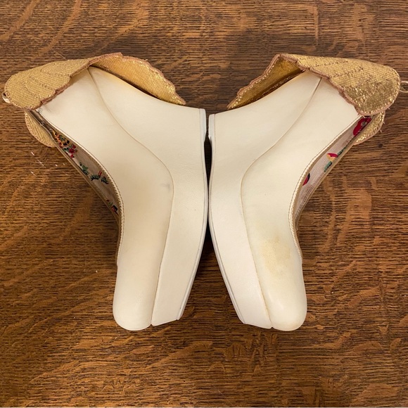 MISS L-FIRE CREAM GOLD ANGEL WINGS PLATFORM PUMP RETRO STYLE WEDGE HEELS - Picture 6 of 16